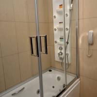 Двухместный с 1 кроватью или 2 отдельными кроватями