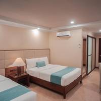 Deluxe Family Room