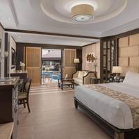 Suite with Direct Pool Access