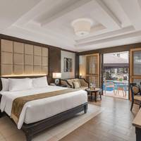 Grand Room with Direct Pool Access