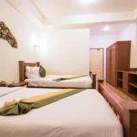 Standard Deluxe Twin Room