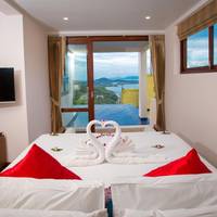 Two Bedrooms Ocean View Pool Villa