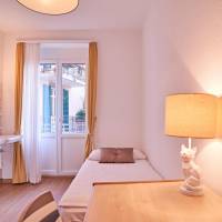 Single Room with Shared Bathroom