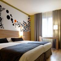 Twin Room with Spa Access