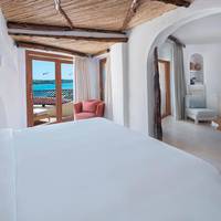 Contemporary Luxury Suite, King Bed, Sea view, Balcony