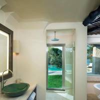 3 Bedroom Villa, Villa, Seafront, Private pool