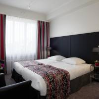 Double or Twin Room (1 Adult)