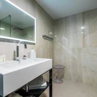 Standard Double Room with Spa Access 