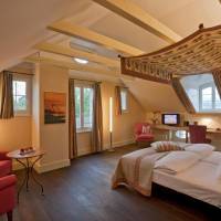 Deluxe Double Room with Lake View