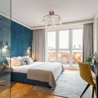 Glass Bathroom Studio with Terrace and side Market Square View