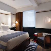 Small Queen Bed Room