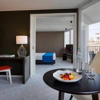Suite with Marina View