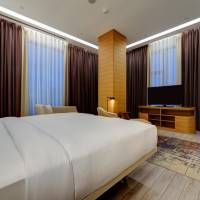One-Bedroom King Suite