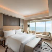 One Bedroom Suite 