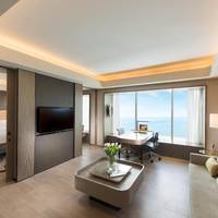 Premier One Bedroom Suite