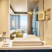 Deluxe Double Room with Lounge Access