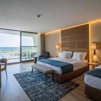 Premium Sea View Room