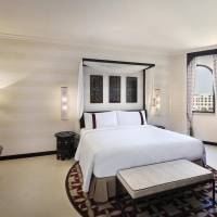 Superior Suite with Sea View and Private Balcony