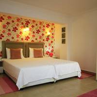 Standard Twin Room with Sea View