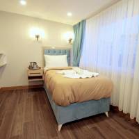 Single Room with Park View