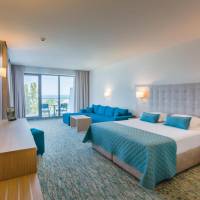 Double or Twin Room with Side Sea View (1 Adult + 1 Child 0-11 years)