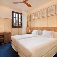 Double Room with View