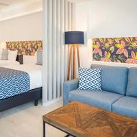 Privileged Family Suite (4 Adults)