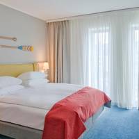 Standard Twin Room with Courtyard View