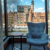 Superior Room with Bay Window River View