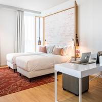 Premium Twin Studio