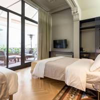 DeluxeTriple Room