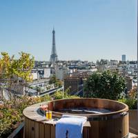 Suite with Terrace and Spa Bath
