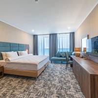 King Suite with Sea View