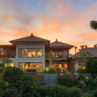 Cliff Three-Bedroom Villa with Private Pool