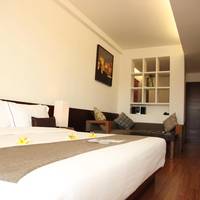 Deluxe Double or Twin Room with Pool View