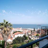 Two-Bedroom Apartment with Terrace and Sea View - Rua do Recolhimento 48