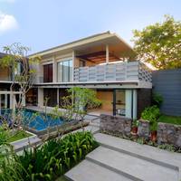 Four-Bedroom Penthouse Pool Villa with Free Benefits