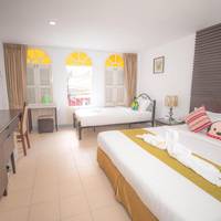 Deluxe Triple Room