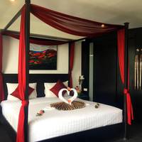 One-Bedroom Apartment with Sea View (4 Adults)