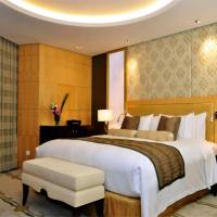 Kunlun Club Double Room