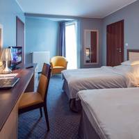 Double Room with Two Single Beds