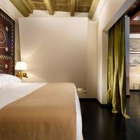 Deluxe Suite with River View - Split Level 