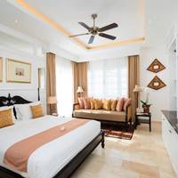 Residence Deluxe King Room