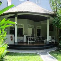 Villa with Garden View