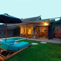 One-Bedroom Apartment with Private Pool 