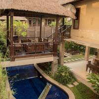 Deluxe Double Room with Shared Pool 