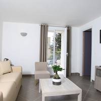 One-Bedroom Suite with Terrace