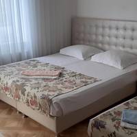 Comfort Triple Room with Shower