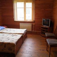 Standard Twin Room with Shared Bathroom