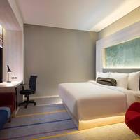 Urban, Larger Guest room, 1 King